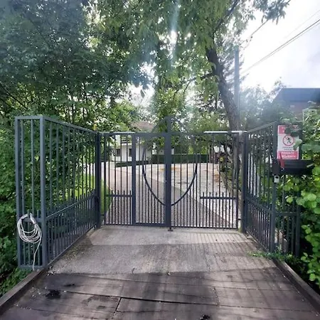 Ferienhaus Jedinstven I Nezaboravan Odmor Na Privatnom Otoku Min 2, Max 4 Osobe Plus 2 Djece *