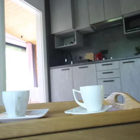 Jedinstven I Nezaboravan Odmor Na Privatnom Otoku Min 2, Max 4 Osobe Plus 2 Djece Ferienhaus