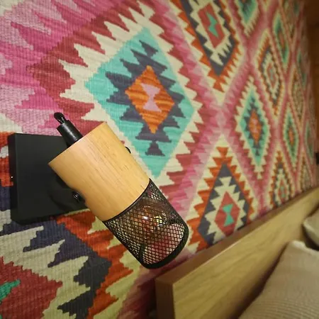 Jedinstven I Nezaboravan Odmor Na Privatnom Otoku Min 2, Max 4 Osobe Plus 2 Djece Ferienhaus Bihać