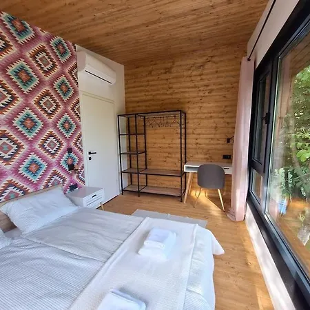Jedinstven I Nezaboravan Odmor Na Privatnom Otoku Min 2, Max 4 Osobe Plus 2 Djece Ferienhaus